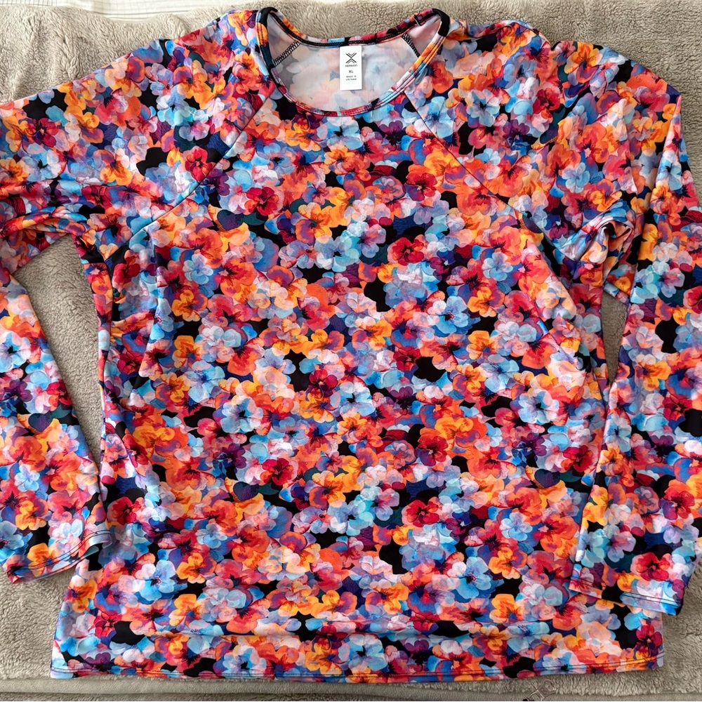 Xersion Floral Women's Swim Rash Guard